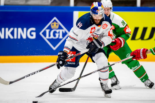 Zachary Redmond of Munich