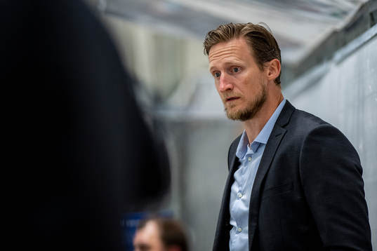assistant coach David Printz of Rögle