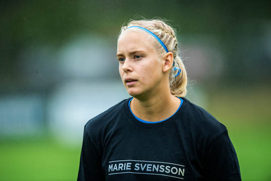Kalmars Fanny Nilsson med specialtröja