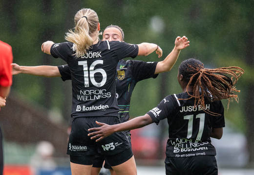 Umeås Lisa Björk jublar