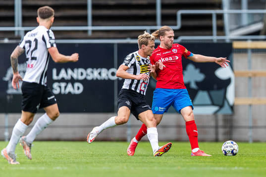 Landskronas Robin Hofsö och Helsingborgs Charlie Weberg