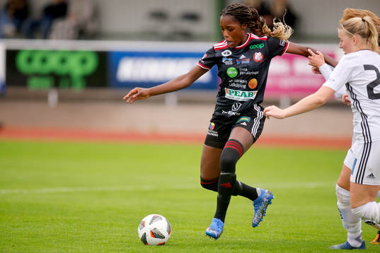 Lidköpings Evelyn Ijeh