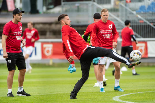 Degerfors tränare Andreas Holmberg, Daniel Janevski och