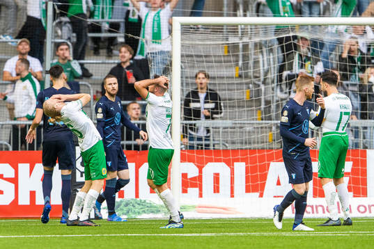 Hammarbys Gustav Ludwigson och Aljosa Matko deppar
