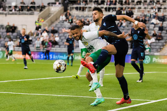 Hammarbys Mohanad Jeahze och Malmö FFs Antonio Colak
