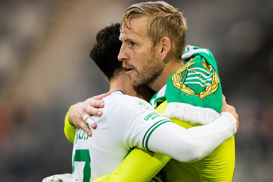 Hammarbys Abdul Khalili och målvakt David Ousted
