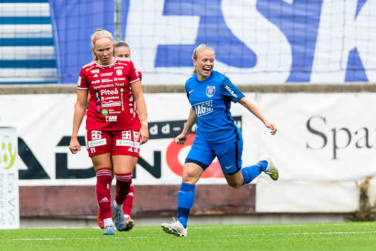 Eskilstunas Mia Jalkerud jublar