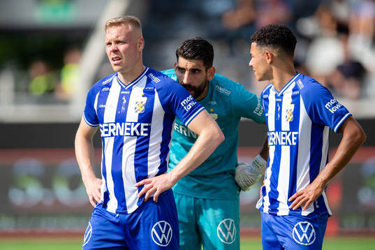 IFK Göteborgs Kolbeinn Sigthorsson, målvakt Giannis