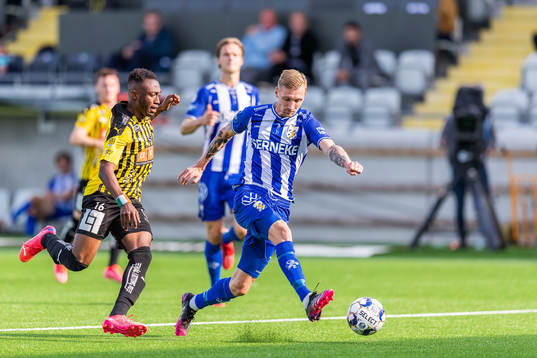 Häckens Benie Adama Traore och IFK Göteborgs Sebastian