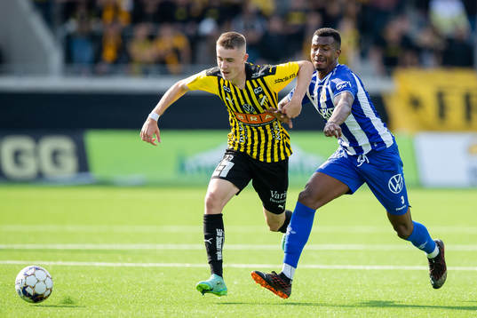 Häckens Patrik Wålemark och IFK Göteborgs Bernardo Vilar