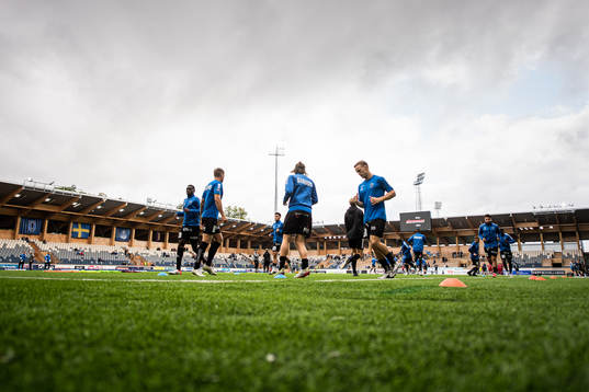 Sirius Jacob Ortmark värmer upp