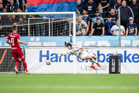 Djurgårdens målvakt Jacob Widell Zetterström med