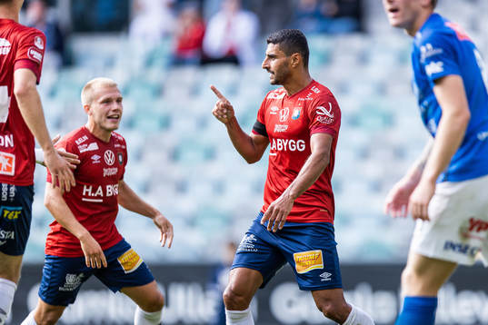 Örgrytes Ailton Jose Almeida jublar