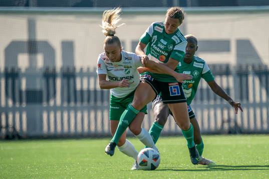 Moröns Villemo Dahlqvist och Mallbackens Linnea Berger