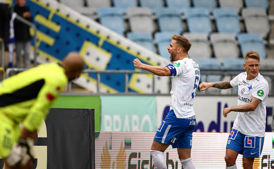 IFK Norrköpings Christoffer Nyman och Ari Skúlason jublar