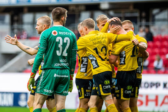 Kalmars målvakt Lucas Hägg Johansson deppar medan