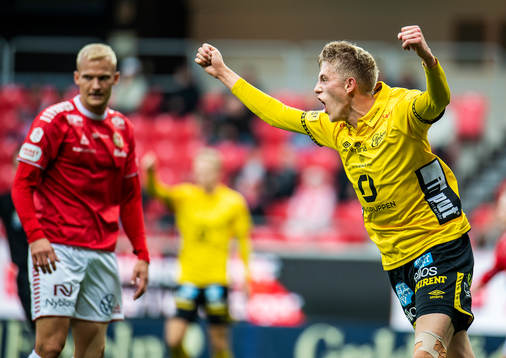 Elfsborgs Alexander Bernhadsson jublar