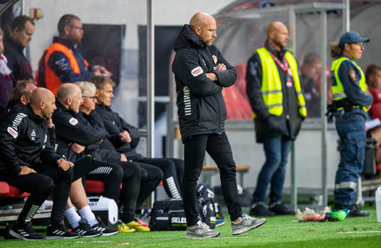 Kalmars tränare Henrik Rydström deppar