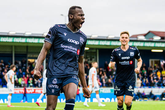 Moses Dramwi Mawa of Kristiansund celebrates