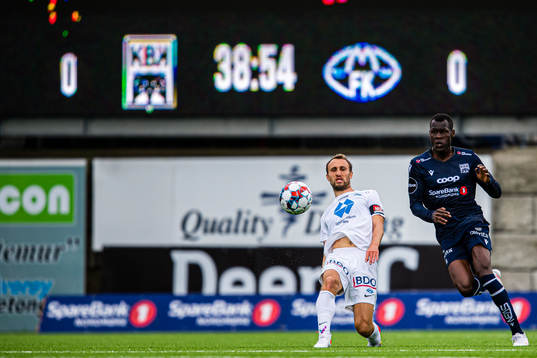 Magnus Wolff Eikrem of Molde and Moses Dramwi Mawa of