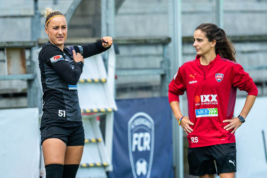 Sanne Troelsgaard and Renee Slegers, head coach