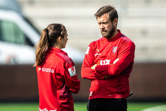 Renee Slegers, head coach and Kenneth Mattsson, goalkeeper