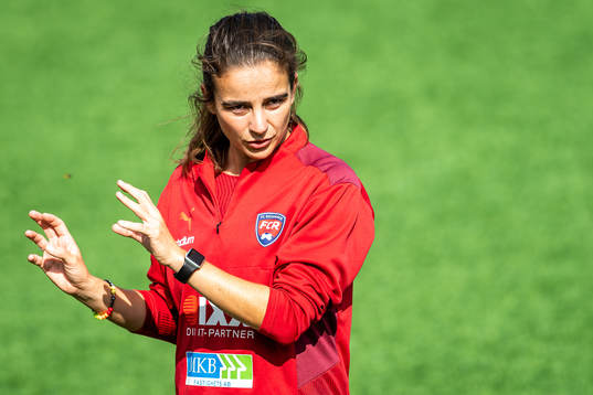 Renee Slegers, head coach