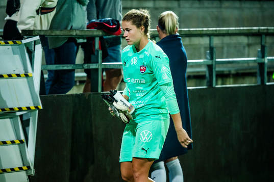Goalkeeper Teagan Micah of Rosengård looks dejected