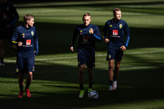 Ludwig Augustinsson and Viktor Claesson of the Swedish