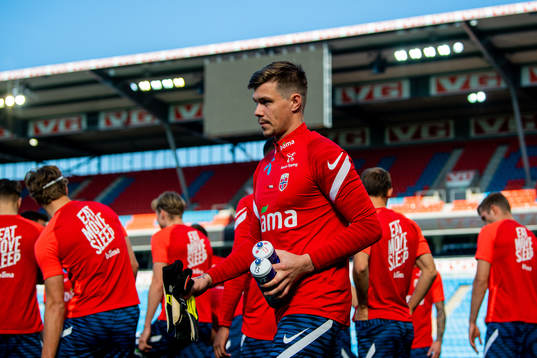 Goalkeeper Per Kristian Bråtveit of the Norwegian national