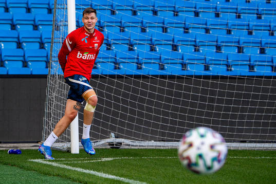 Goalkeeper Per Kristian Bråtveit of the Norwegian national