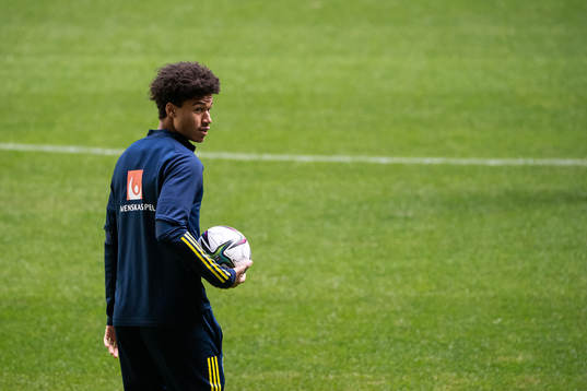 Jens Cajuste of the Swedish national team