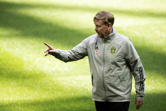 Assistant coach Peter Wettergren of the Swedish national