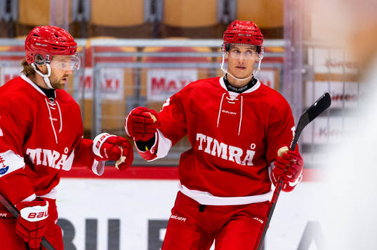 Timrås Robin Alvarez jublar