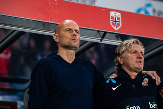 Ståle Solbakken, head coach of Norway, and Kent Bergersen,