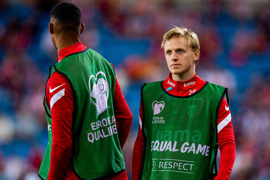 Mats Møller Dæhli of Norway warms up
