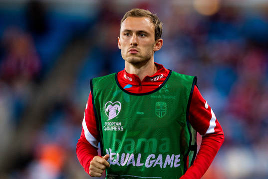 Fredrik Aursnes of Norway warms up
