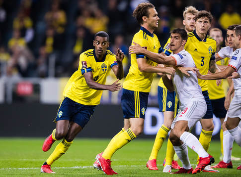 Alexander Isak, Albin Ekdal and Victor Nilsson Lindelöf of
