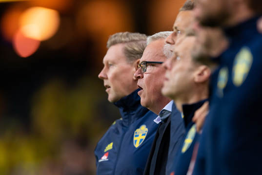 Head coach Janne Andersson of Sweden durinahead of the FIFA