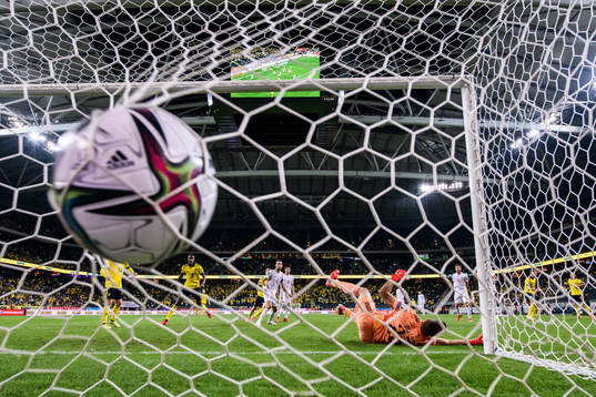 goalkeeper Unai Simón of Spain as Viktor Claesson of