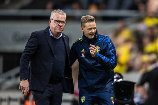Head coach Janne Andersson and goalkeeper coach Maths