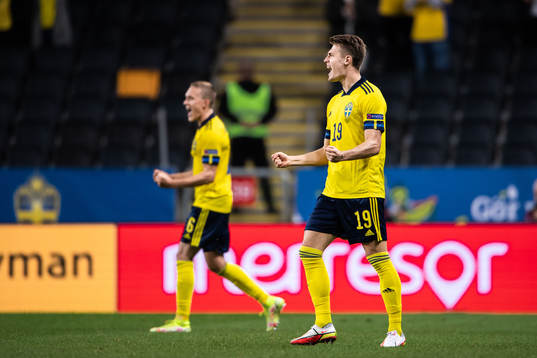Mattias Svanberg of Sweden celebrates