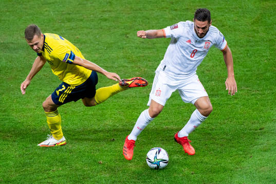 Viktor Claesson of Sweden and  Koke of Spain
