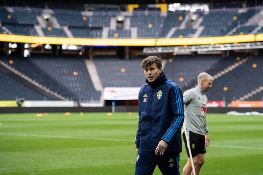 Victor Nilsson Lindelöf of the Swedish national team