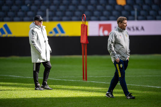 head coach Janne Andersson and assistant coach Peter