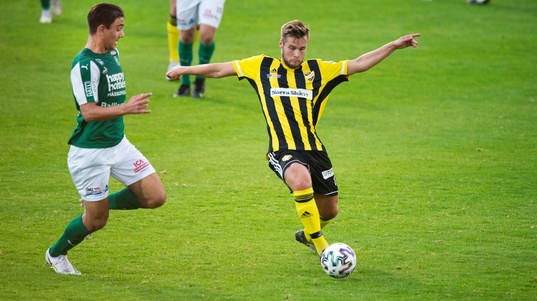 IFK Hässleholms  Marcus Thuvesson i matchen i division 2