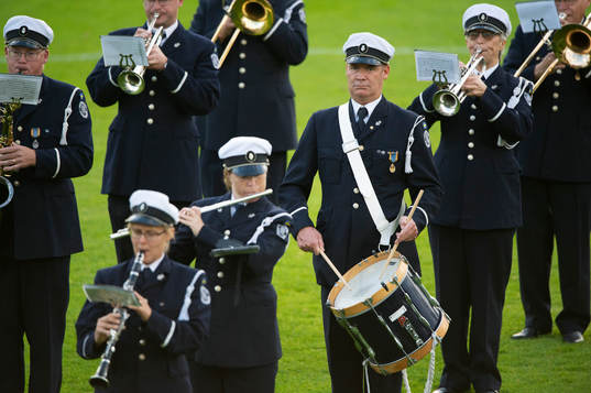 Hässleholms musikkår underhöll  i matchen i division 2