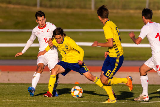 Sveriges Taha Ayari och Kazper Karlsson