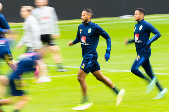 Isaac Kiese-Thelin of Sweden