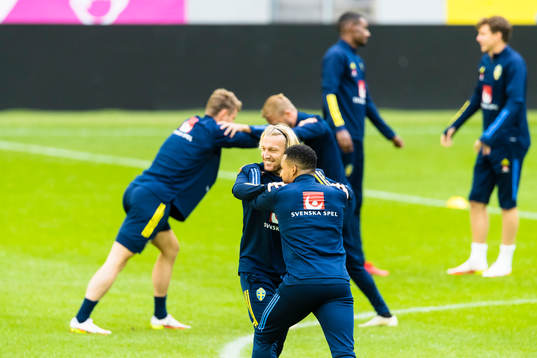 Emil Forsberg of Sweden and Martin Olsson